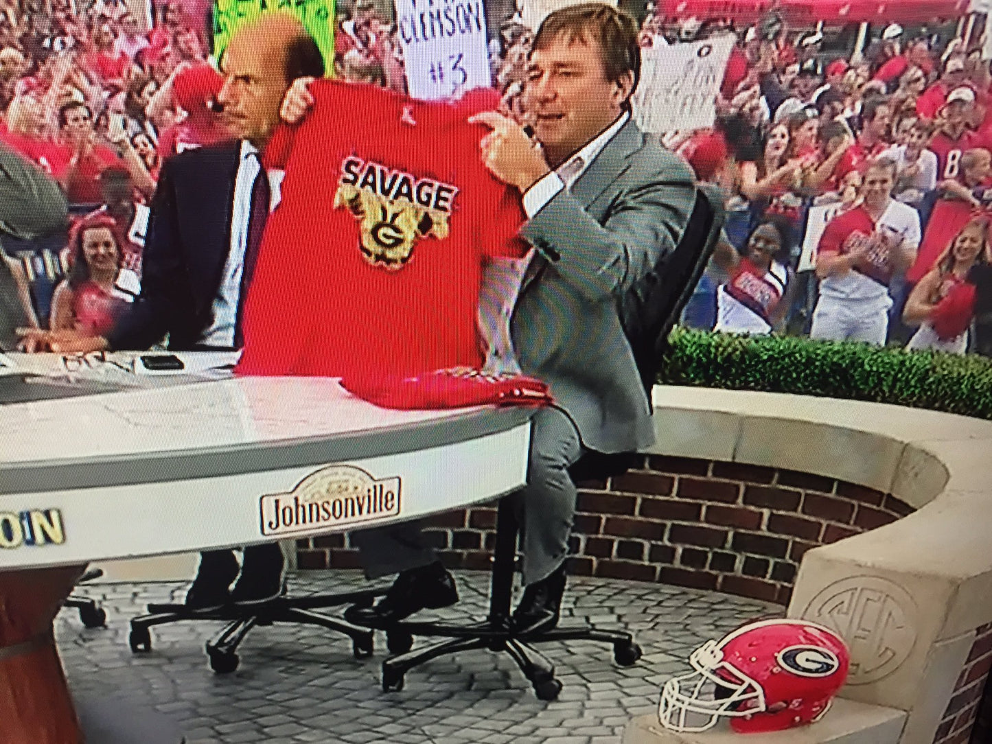 Georgia Bulldogs Junkyard Dawg Red Savage T-Shirt