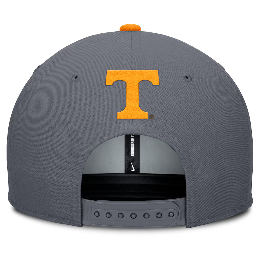 Tennessee Volunteers Nike 2025 On-Field Pro Performance Adjustable Hat - Gray