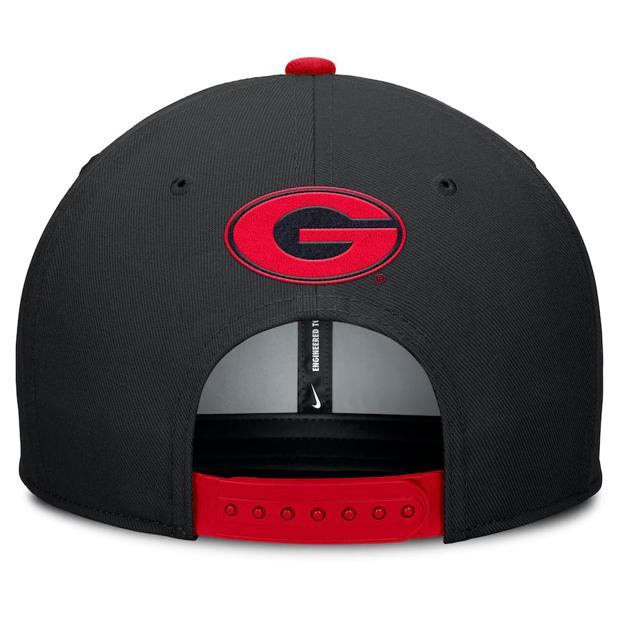 Georgia Bulldogs Nike 2025 Sideline Campus Pro Local Snapback Hat - Black/Red